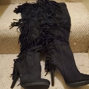 Nature Breeze Black Fringe Heeled Boots